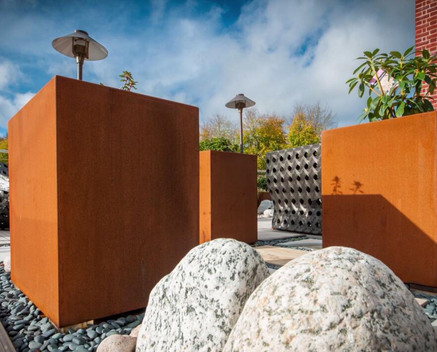 隆子锈钢板花箱